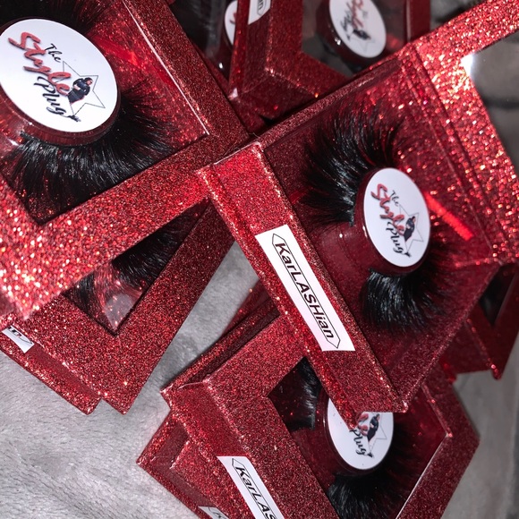 StylePlug Lashes - Picture 3 of 4